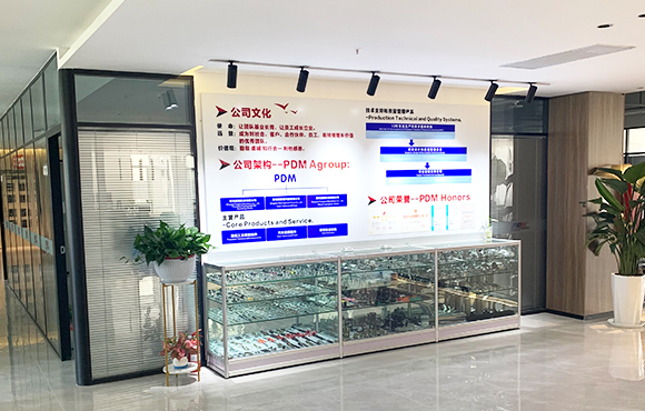 plastic injection molding parts factory